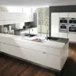 Stile minimale ed architettonico per le cucine moderne
